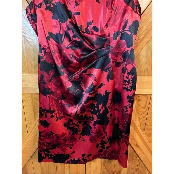 Connected Sleeveless Printed Sheath Dress Size 16 (4996) - Picture 3 of 7